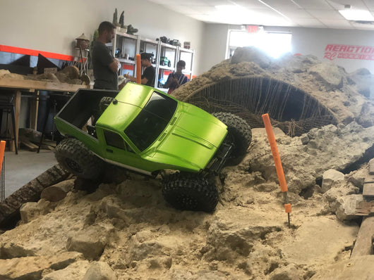 CRAWLER MIGHTY TIRE CLASS